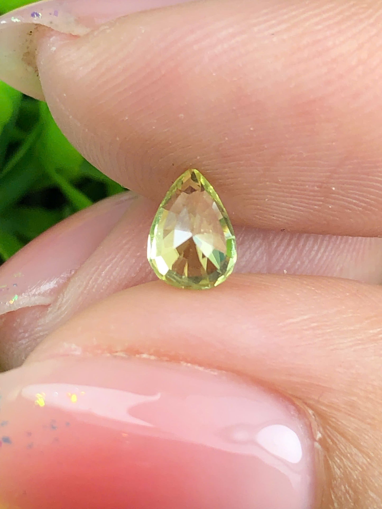 Natural  green yellow Sapphire Phan Thiet 0.76ct_22072649HG