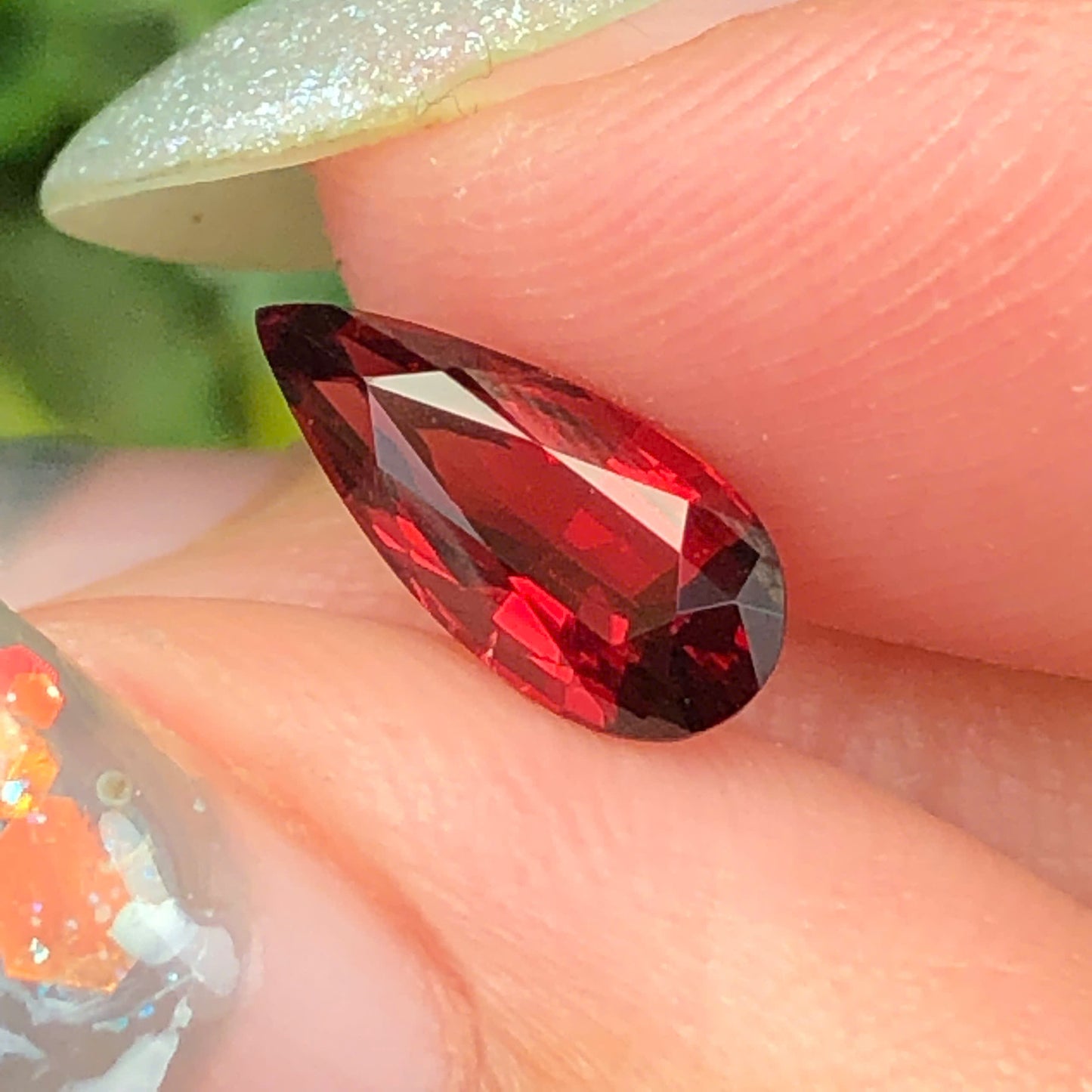 Natural Red Garnet Luc Yen 1,19ct - 060724HG