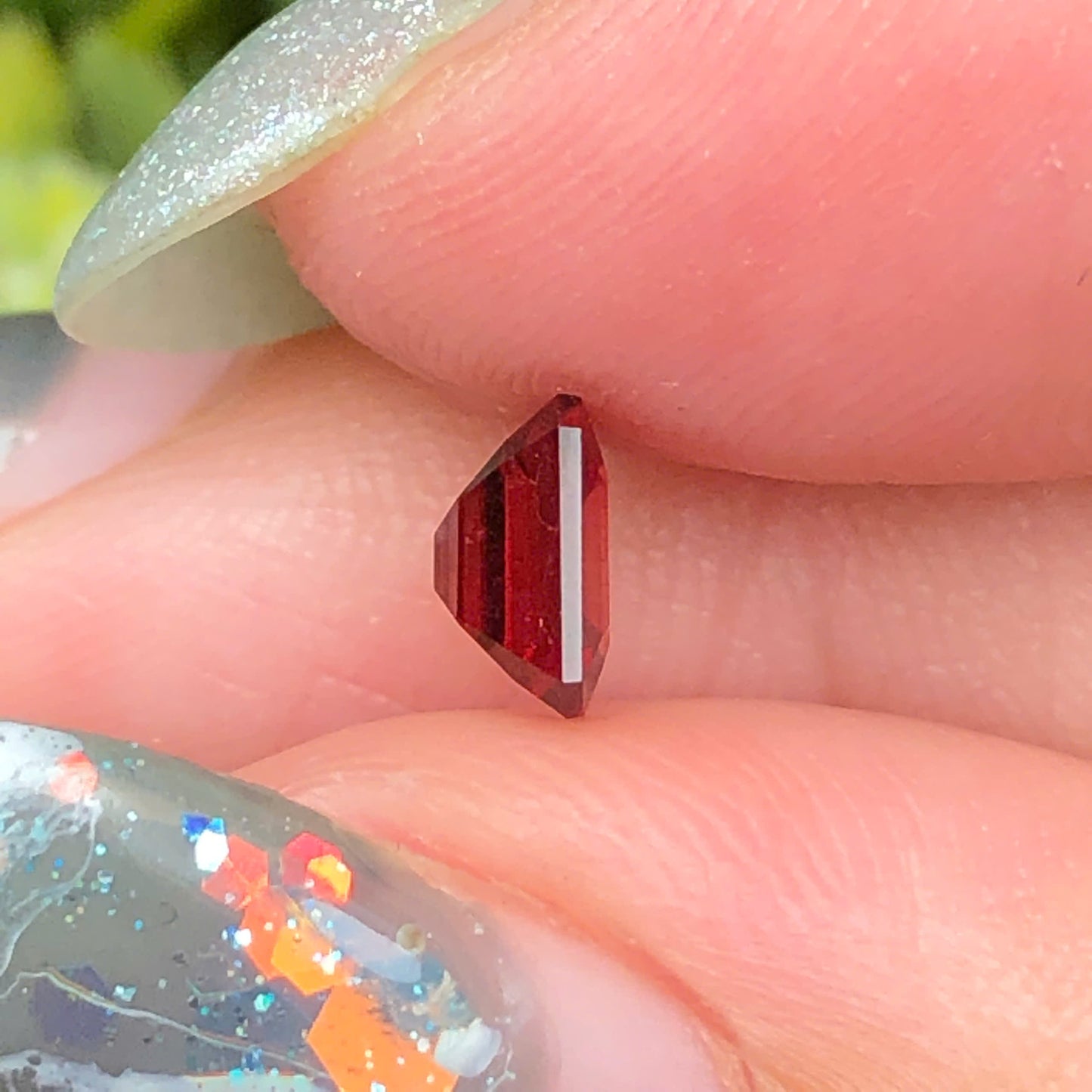 Natural Red Garnet 0,86ct - 060731HG