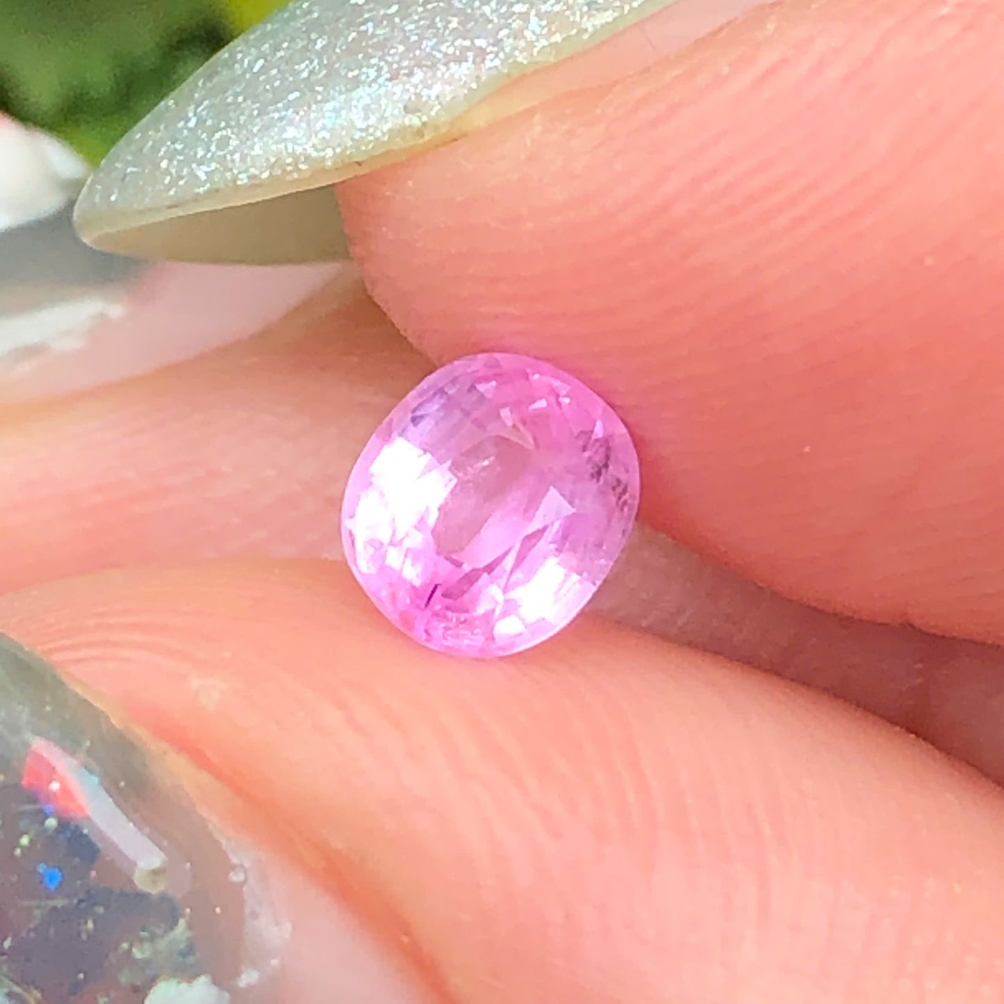 Natural pink silky Sapphire LucYen 0,49ct  _060733HG