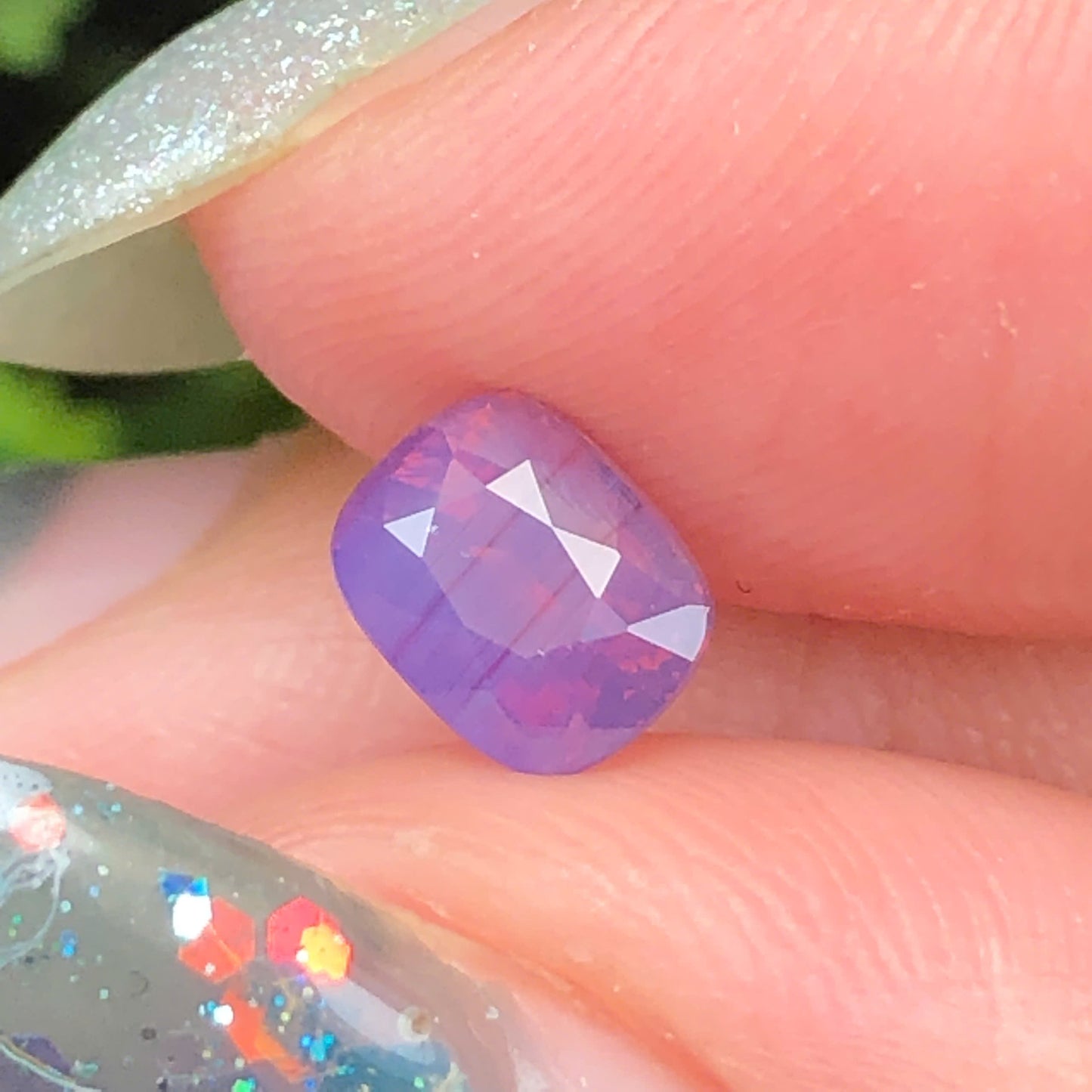 Natural purple silky Sapphire LucYen 0,96ct  _060743HG