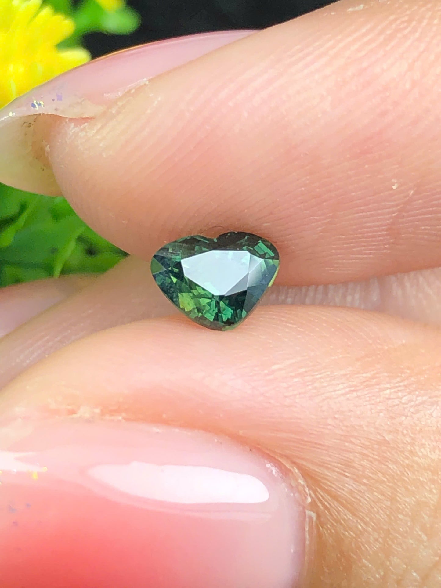 Natural  green Sapphire Phan Thiet 0.75ct_24072612HG