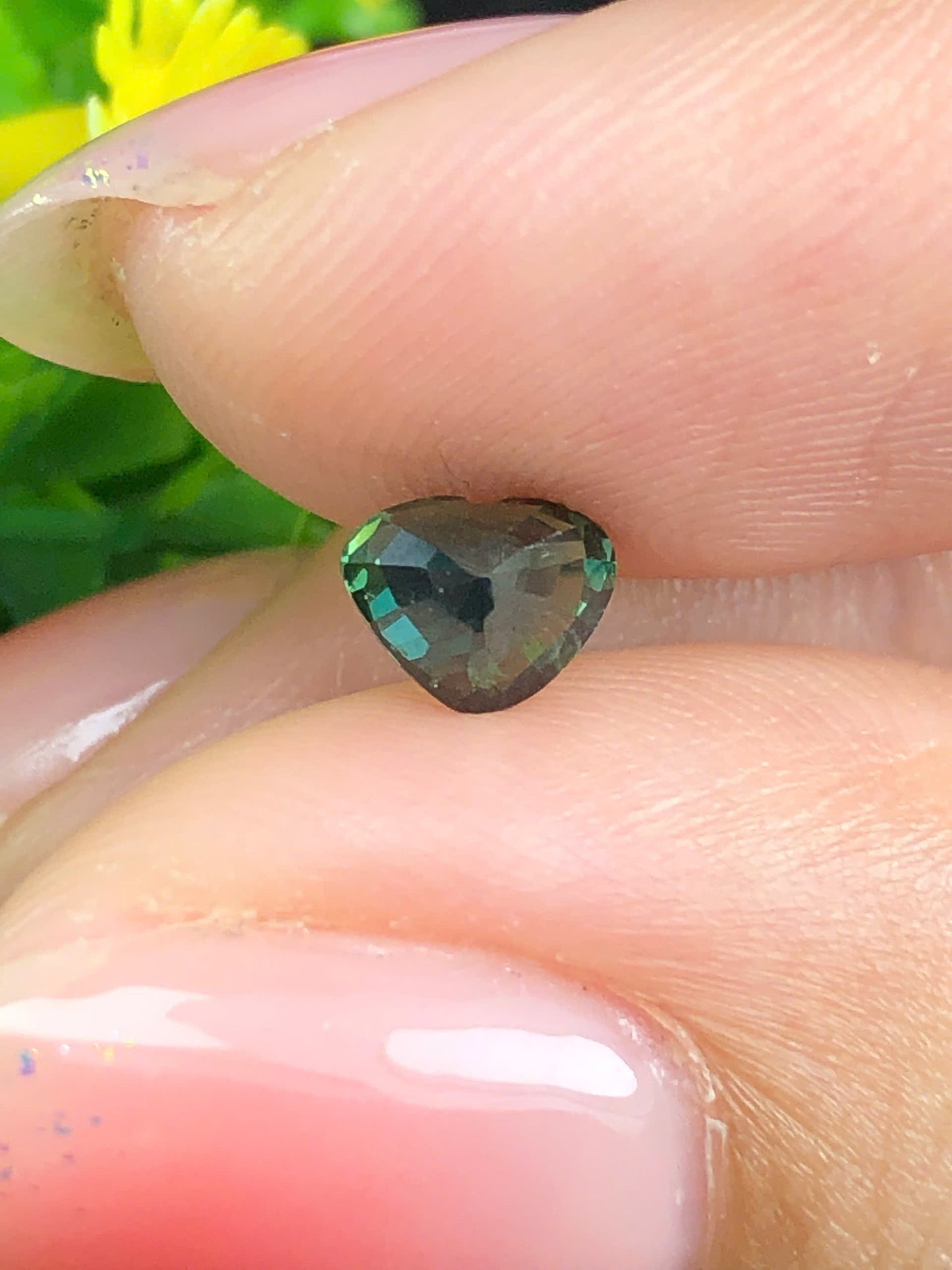 Natural  green Sapphire Phan Thiet 0.75ct_24072612HG