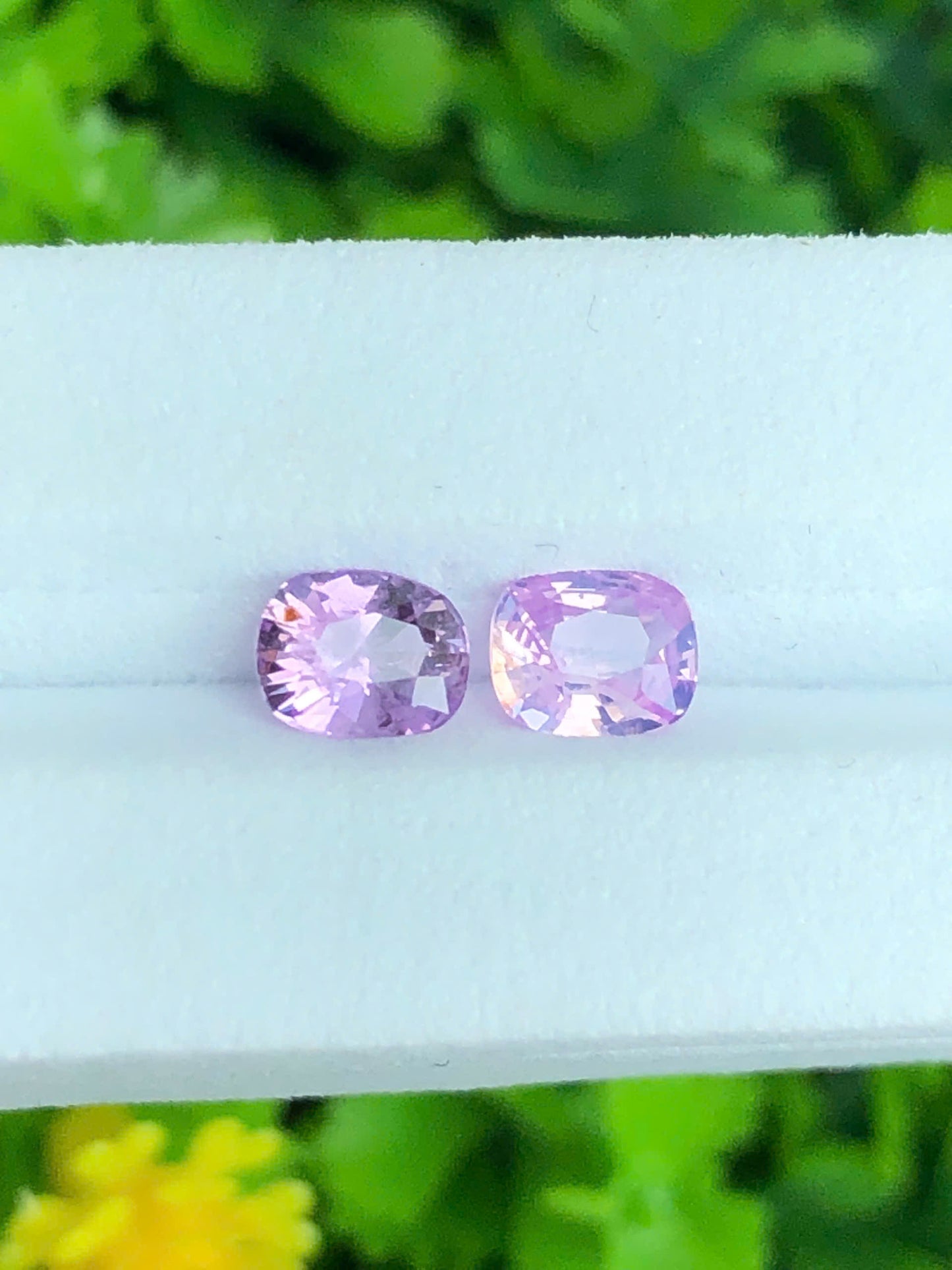 Natural set silky Sapphire LucYen 0.54ct/2pcs  _ 25072622HG (Copy)