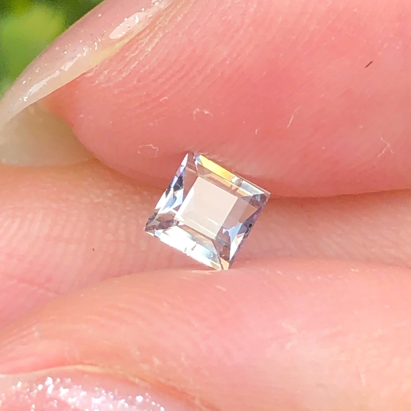 Natural White Sapphire LucYen 0,35ct  _T160715HG