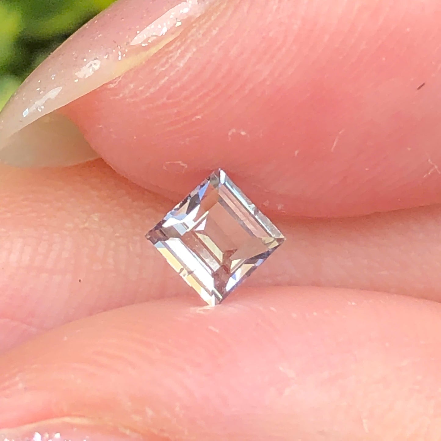 Natural White Sapphire LucYen 0,35ct  _T160715HG