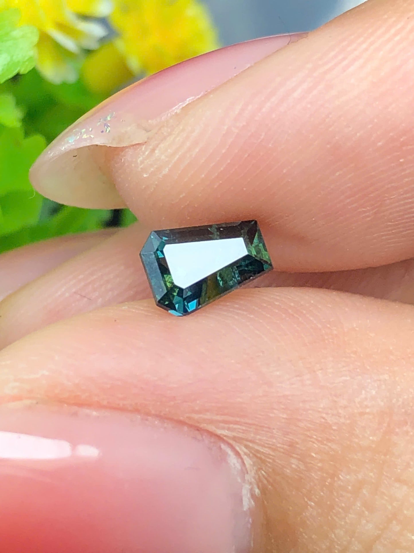 Natural  teal Sapphire Phan Thiet 0.67ct_26072641HG