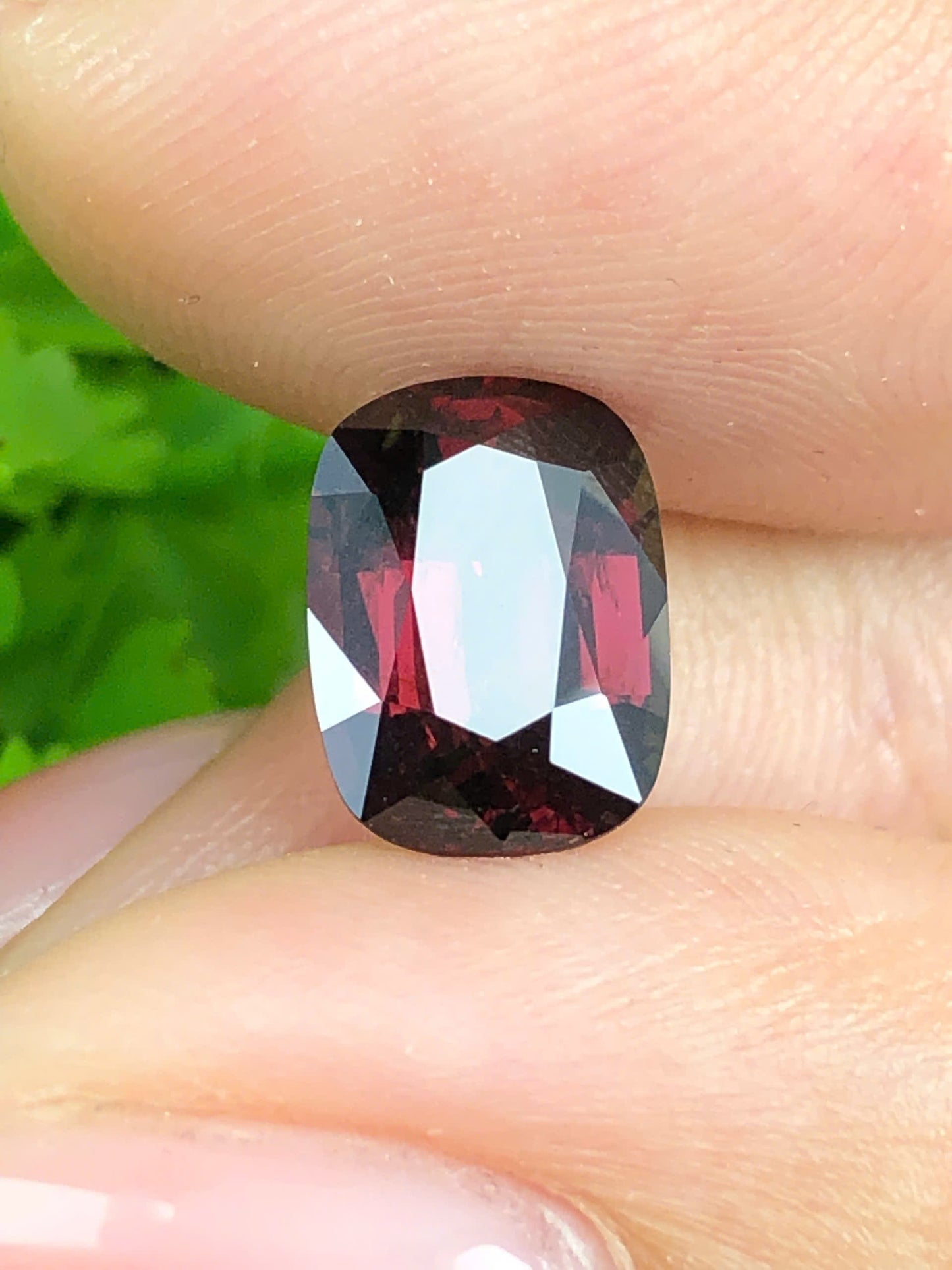 Natural reddish brown spinel Luc Yen 2.98ct_ 28072608HG