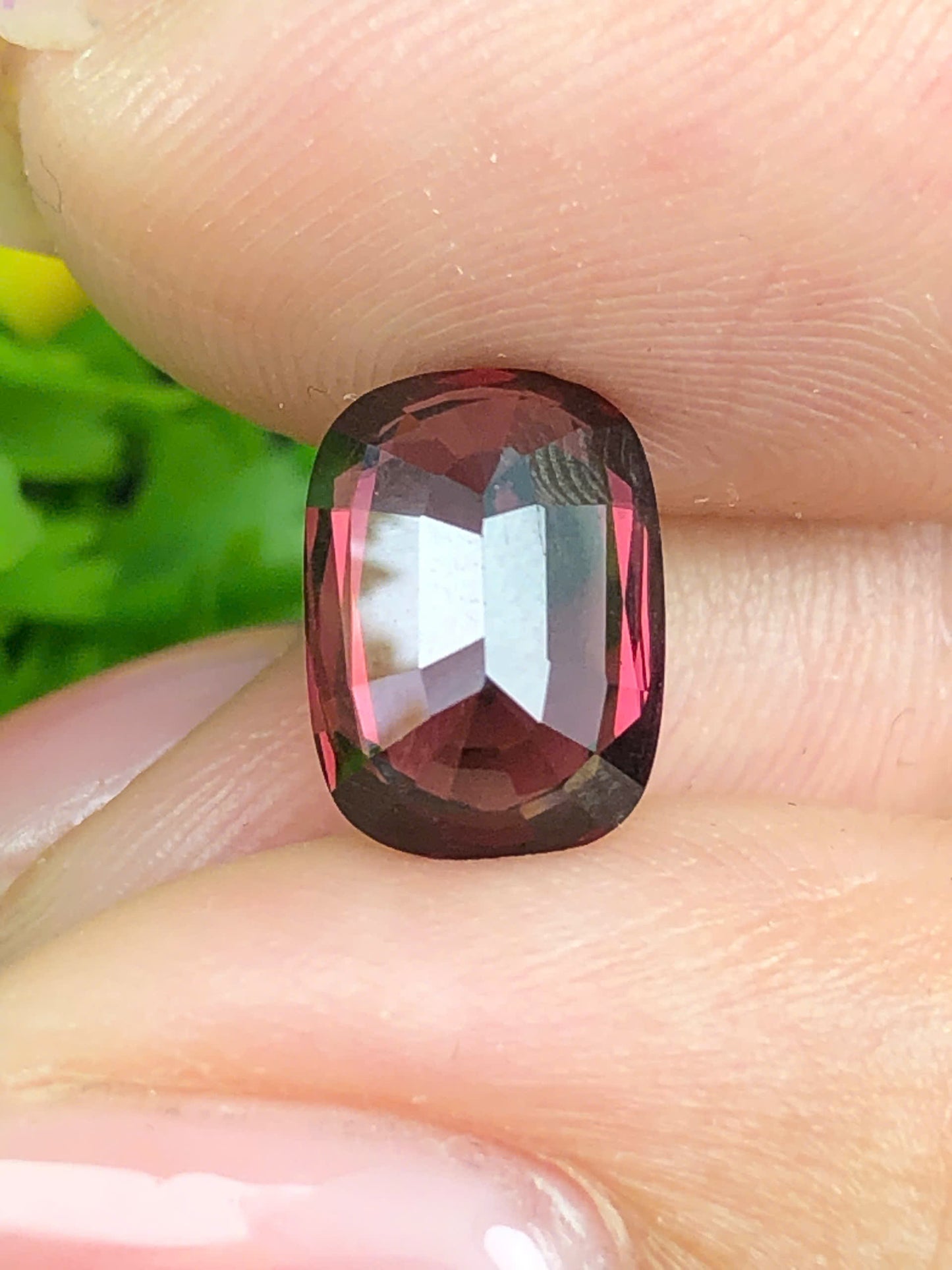 Natural reddish brown spinel Luc Yen 2.98ct_ 28072608HG