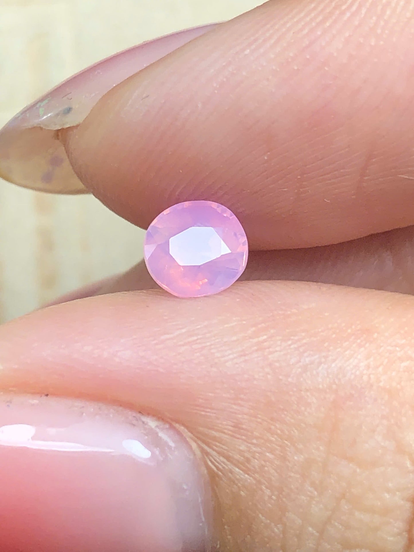 Natural pink silky Sapphire LucYen  0.69ct_24062609