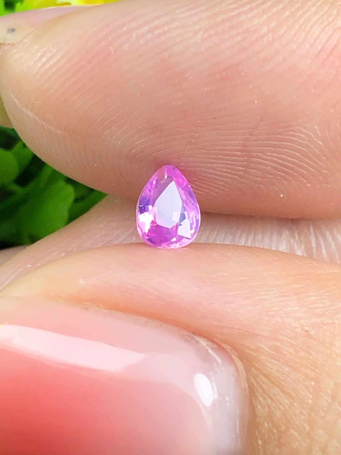 Natural pink silky Sapphire LucYen 0.37ct _29062612HG