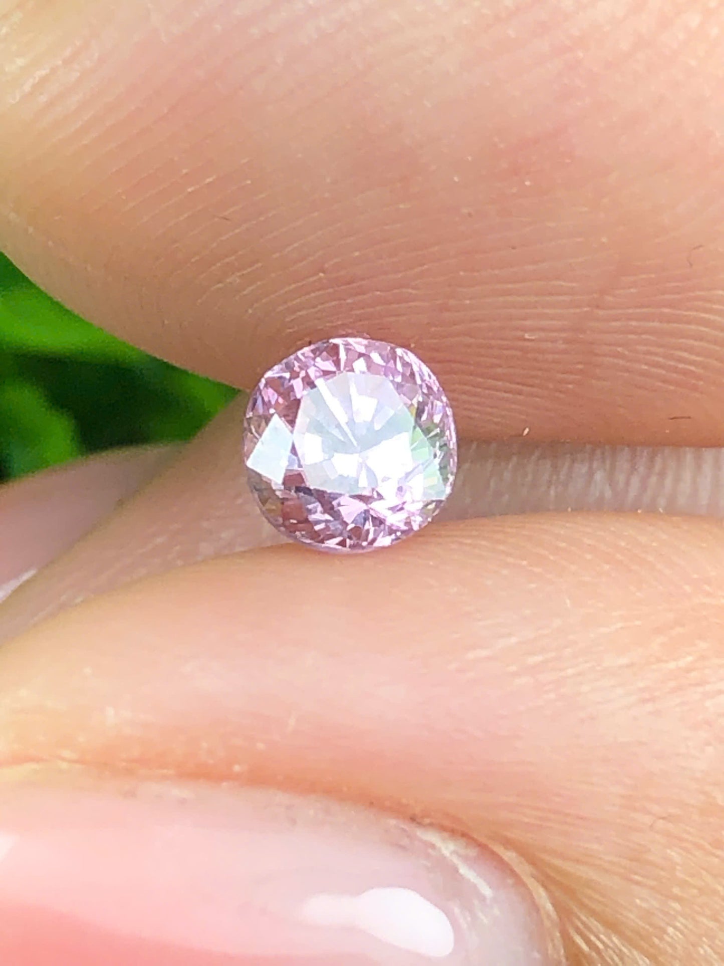 Natural Pinkish purple spinel Lucyen 0.65ct_28072618HU