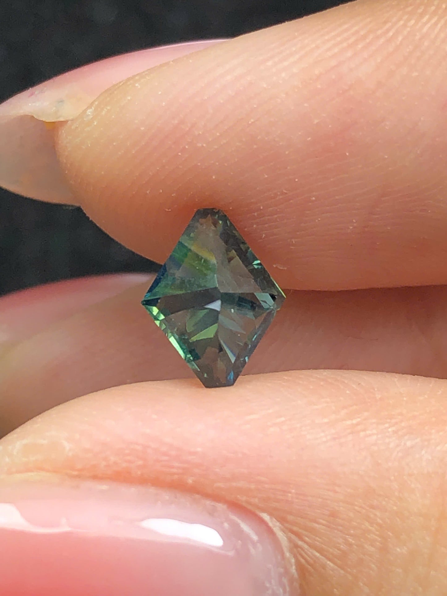 Natural Concave Sapphire Phan Thiet 0.945ct_28072650HU