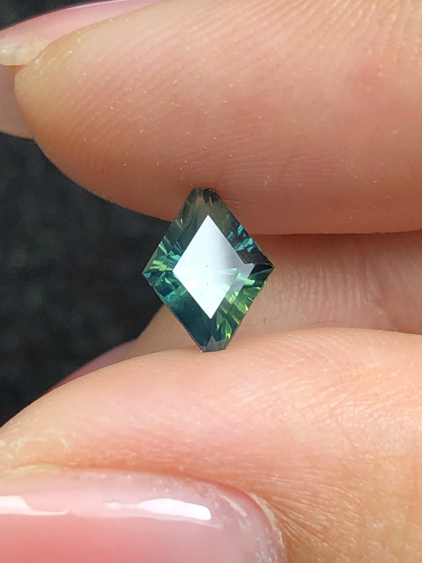 Natural Concave Sapphire Phan Thiet 0.945ct_28072650HU