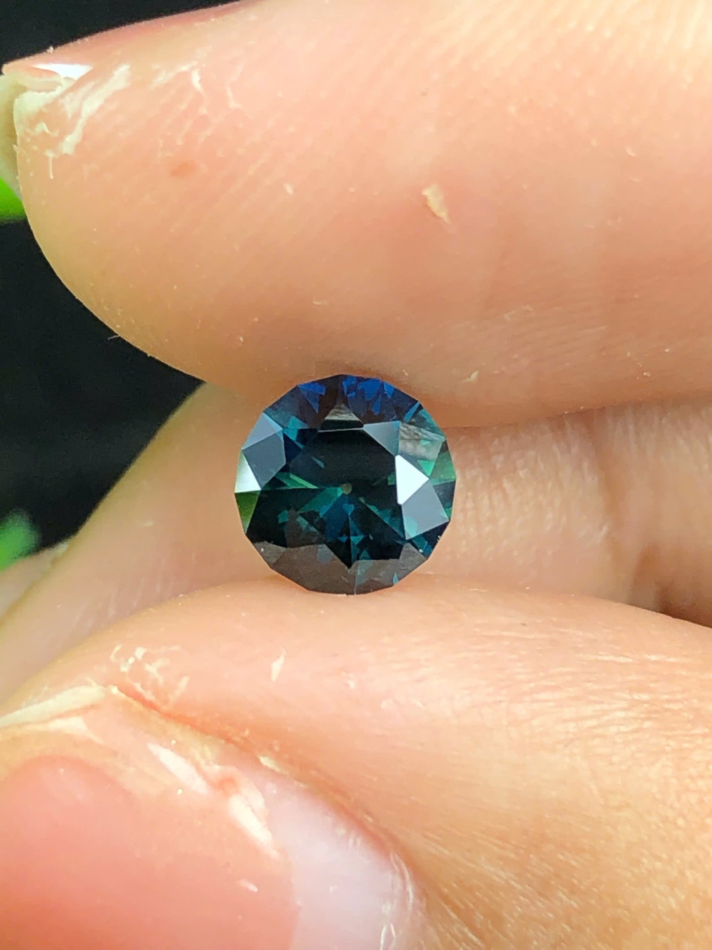 Natural teal Sapphire Phan Thiet 0.92ct_29072611HU
