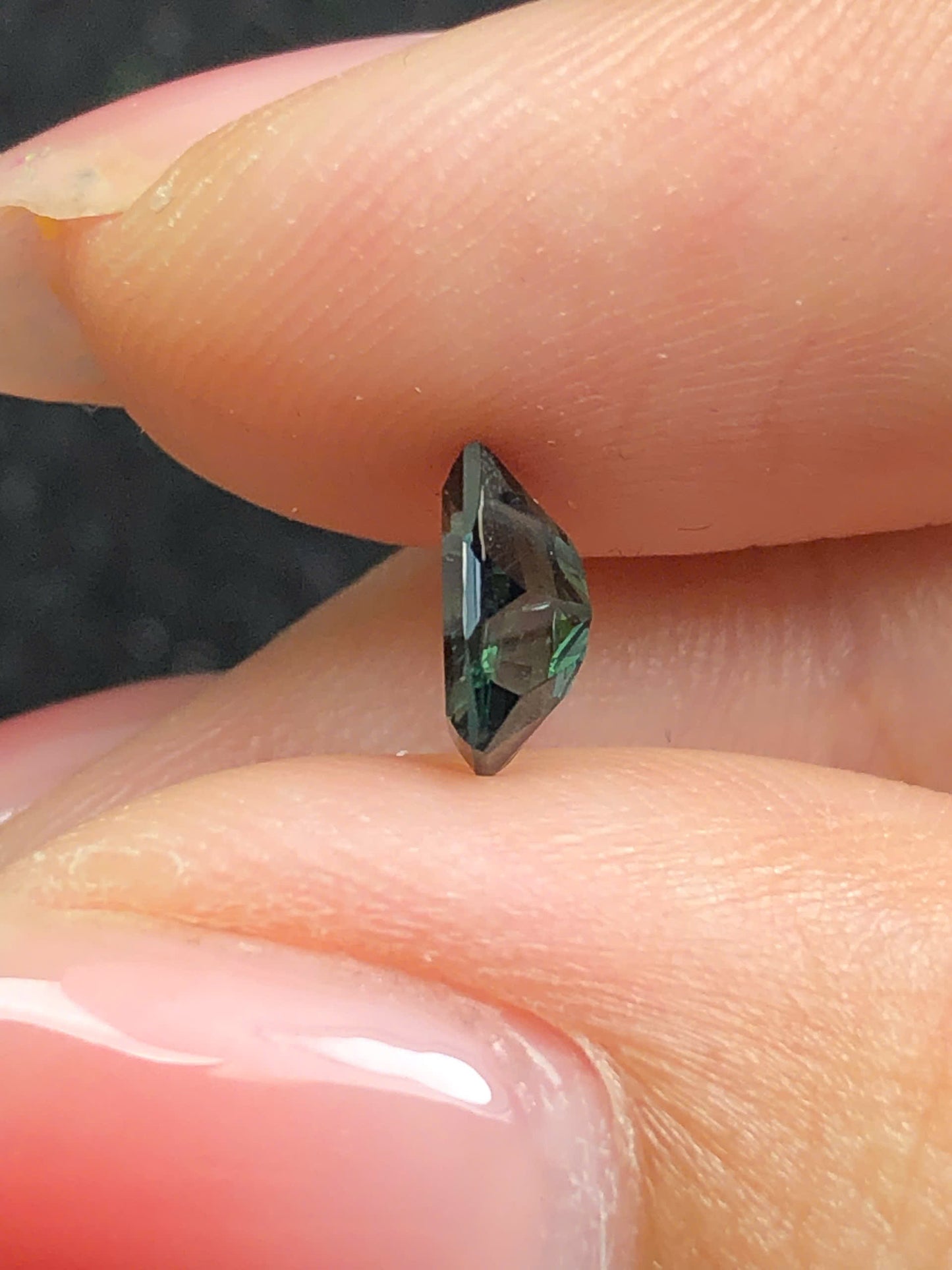 Natural concave Sapphire Phan Thiet 0.865ct_28072648HG