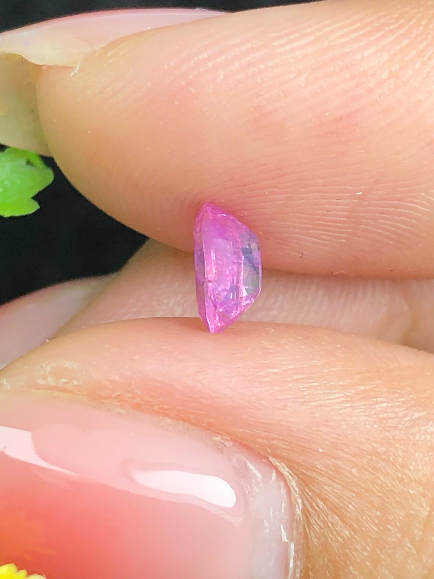 Natural hot pink milky Sapphire LucYen 0.7ct _16072608HA