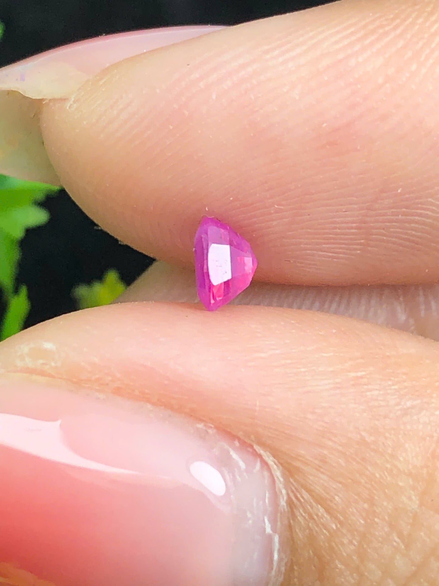 Natural hot pink milky Sapphire LucYen 0.38ct _16072614HA