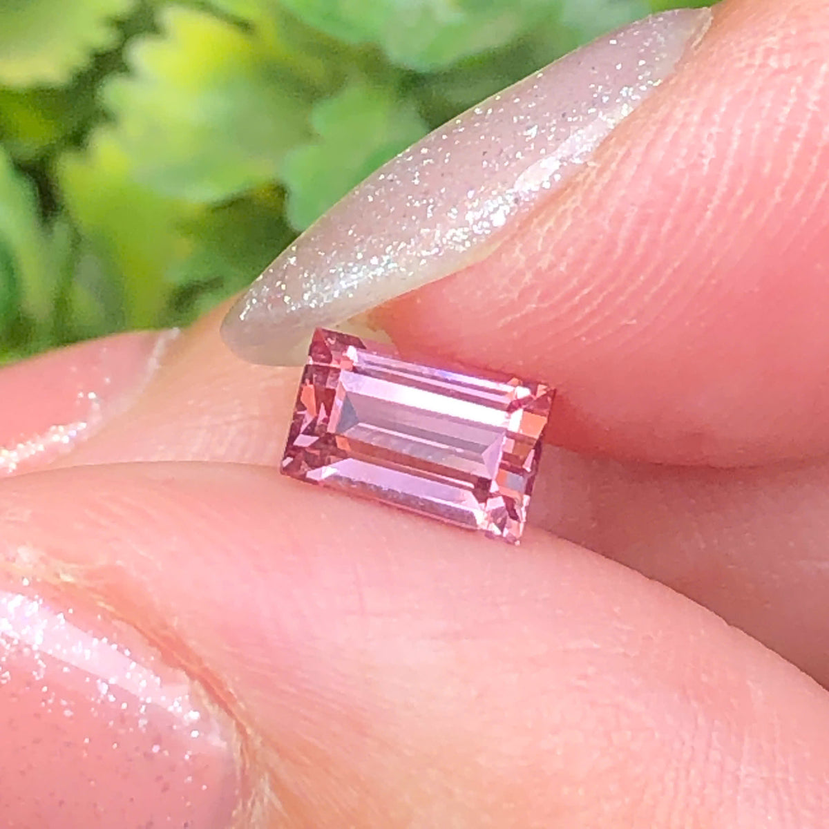 Natural pink spinel Luc Yen 0,71ct_010845HG
