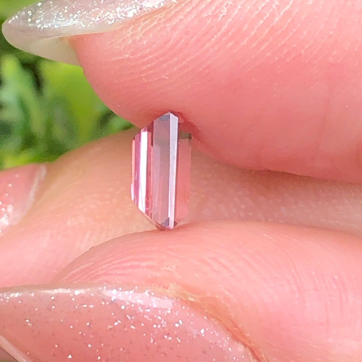 Natural pink spinel Luc Yen 0,71ct_010845HG