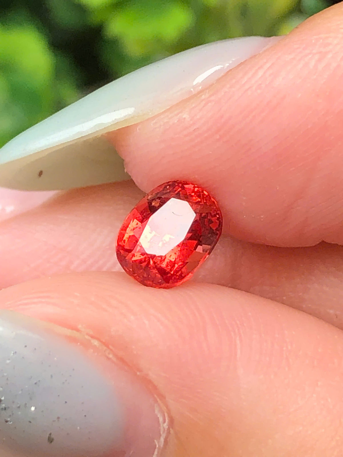 Natural red spinel Luc Yen 0,86ct _090925hu
