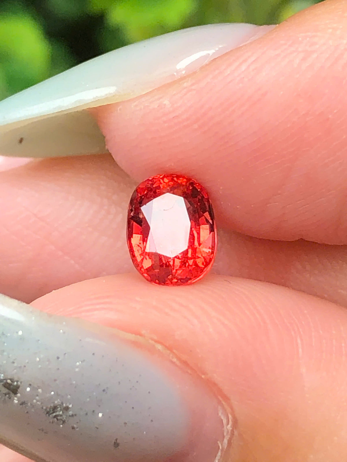 Natural red spinel Luc Yen 0,86ct _090925hu