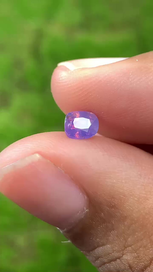 Natural Sapphire VietNam 18082505