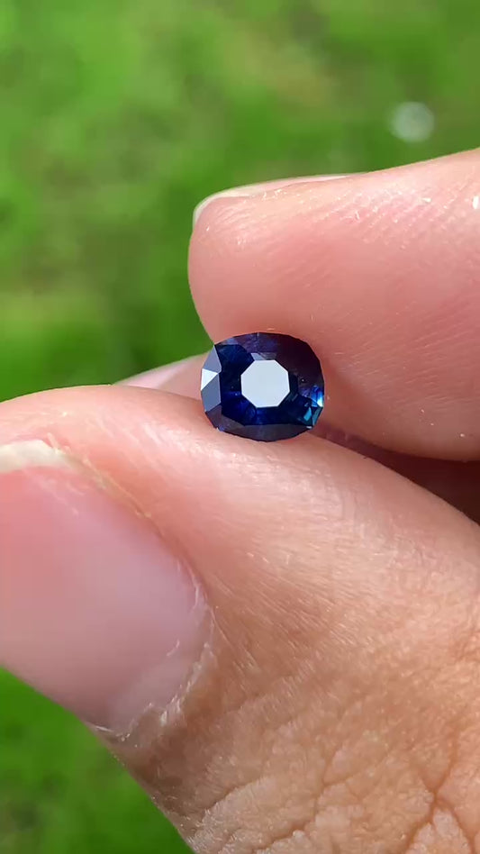 Natural Sapphire VietNam 30082509