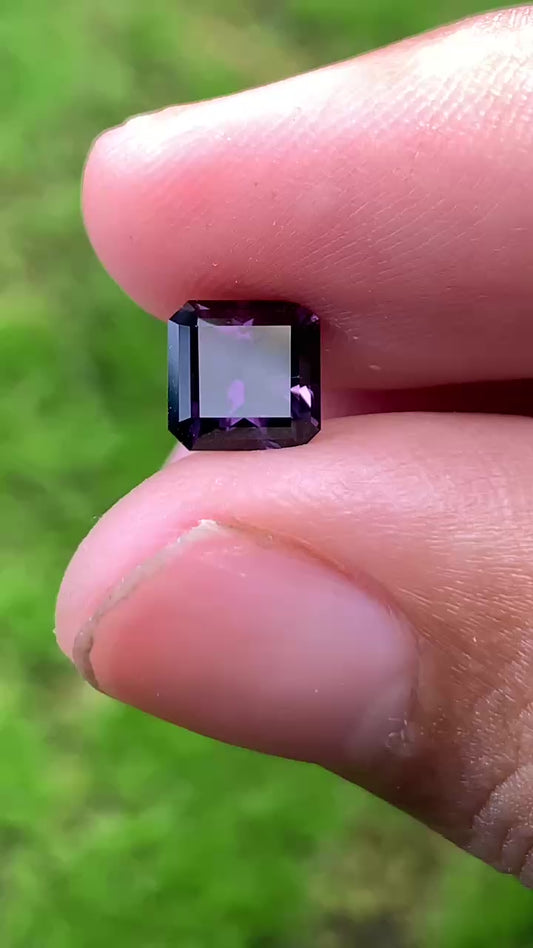 Natural Purple Spinel LucYen VietNam 01092517
