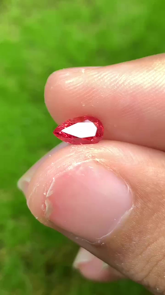 Spinel Nautral VietNam 16072531