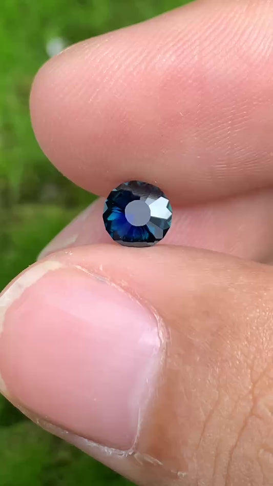Green Sapphire VietNam 18082513