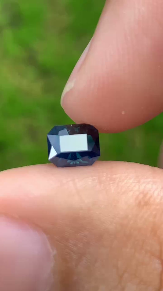 Blue Sapphire VietNam 19082509