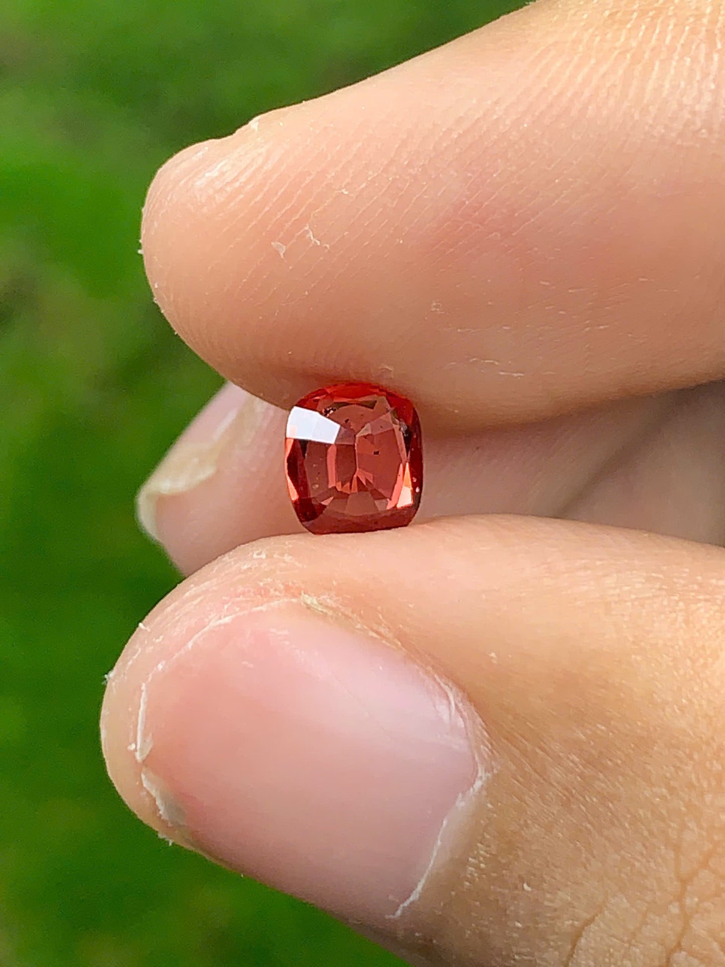 Natural Spinel VietNam 16072520