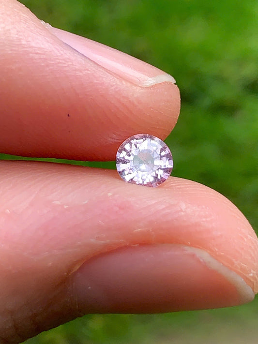 Natural Whitish pink Spinel LụcYên_ 31072509