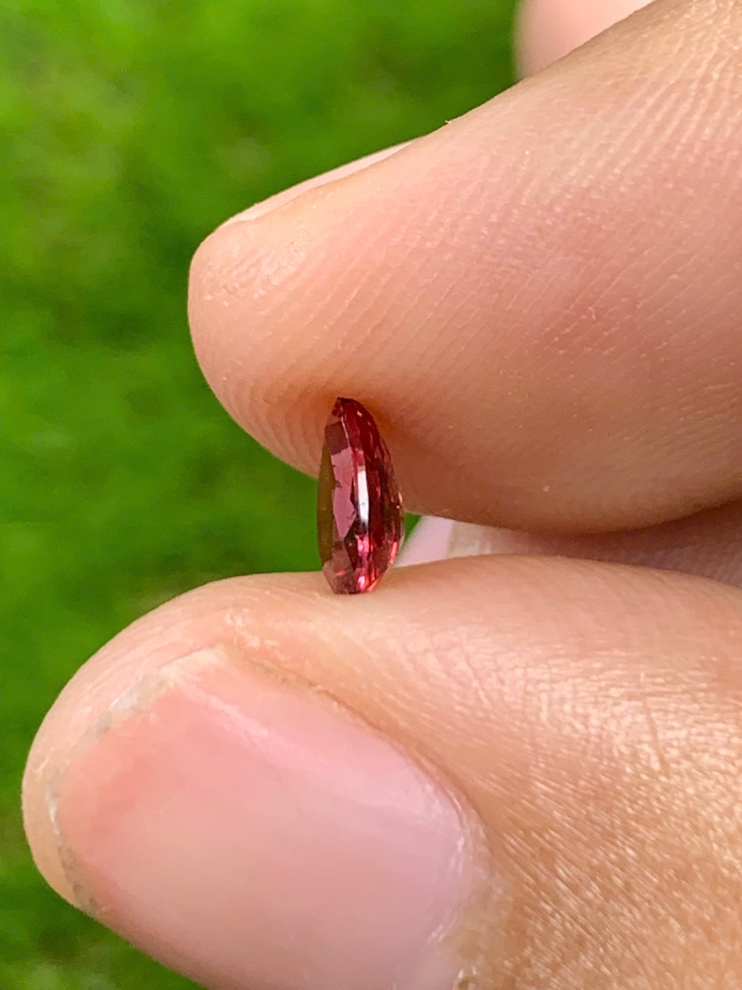 Natural red spinel LucYen VietNam 01082508