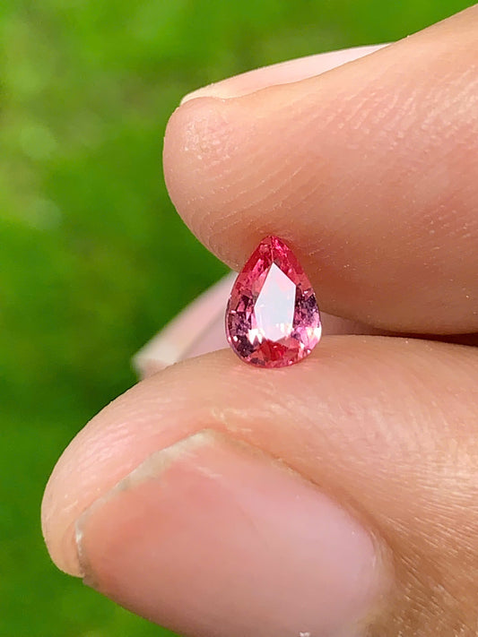 Natural spinel LucYen VietNam 01082509