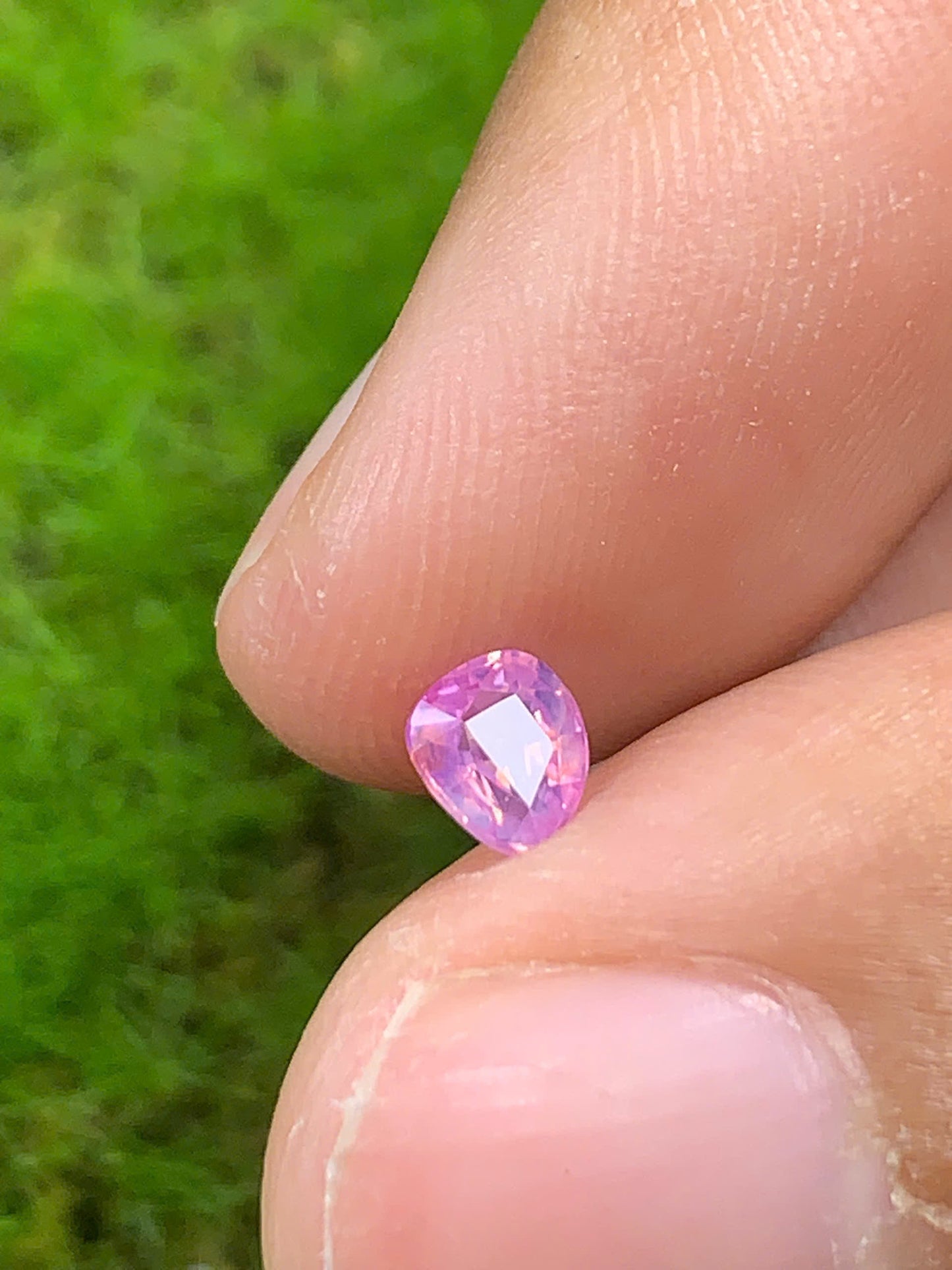 Natural Pink sapphire 0.45cts_ 02082513