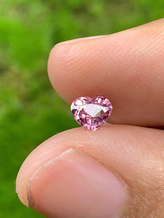 Natural pink spinel LucYen 0.59ct - 04082503