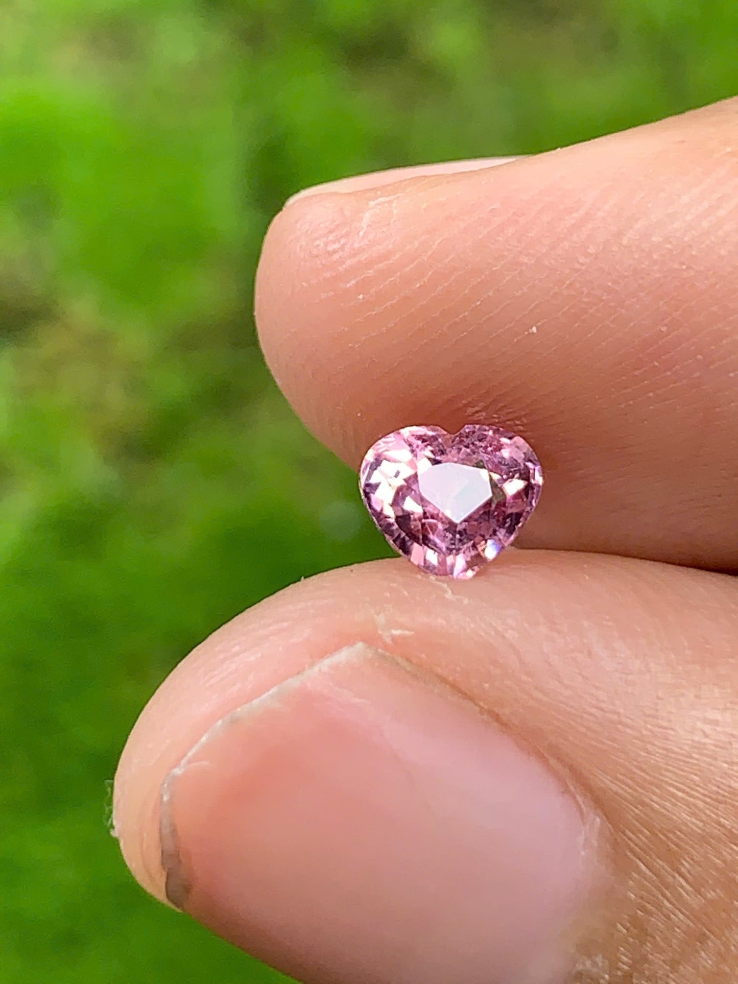 Natural pink spinel LucYen 0.59ct - 04082503
