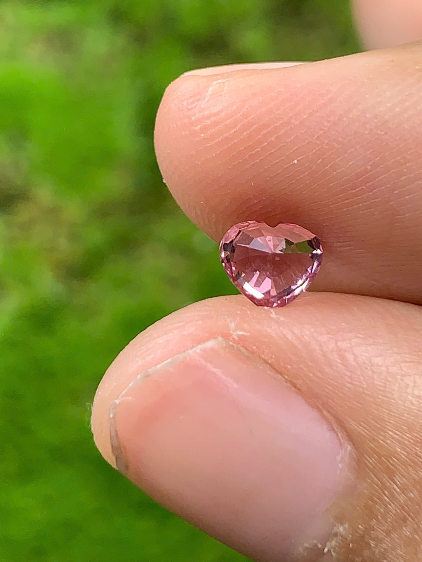 Natural pink spinel LucYen 0.59ct - 04082503