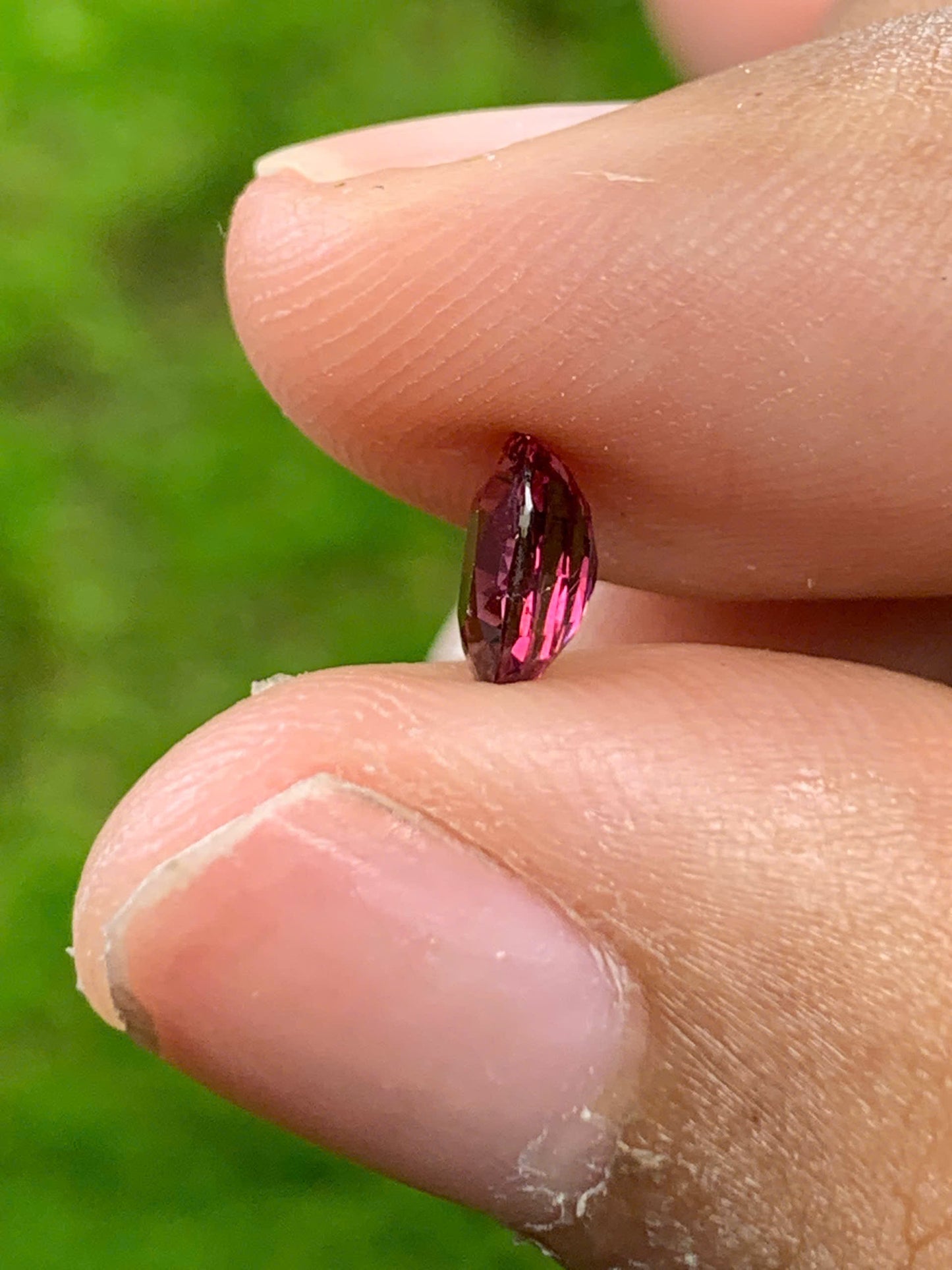 Natural Sapphire LucYen VietNam 05082512