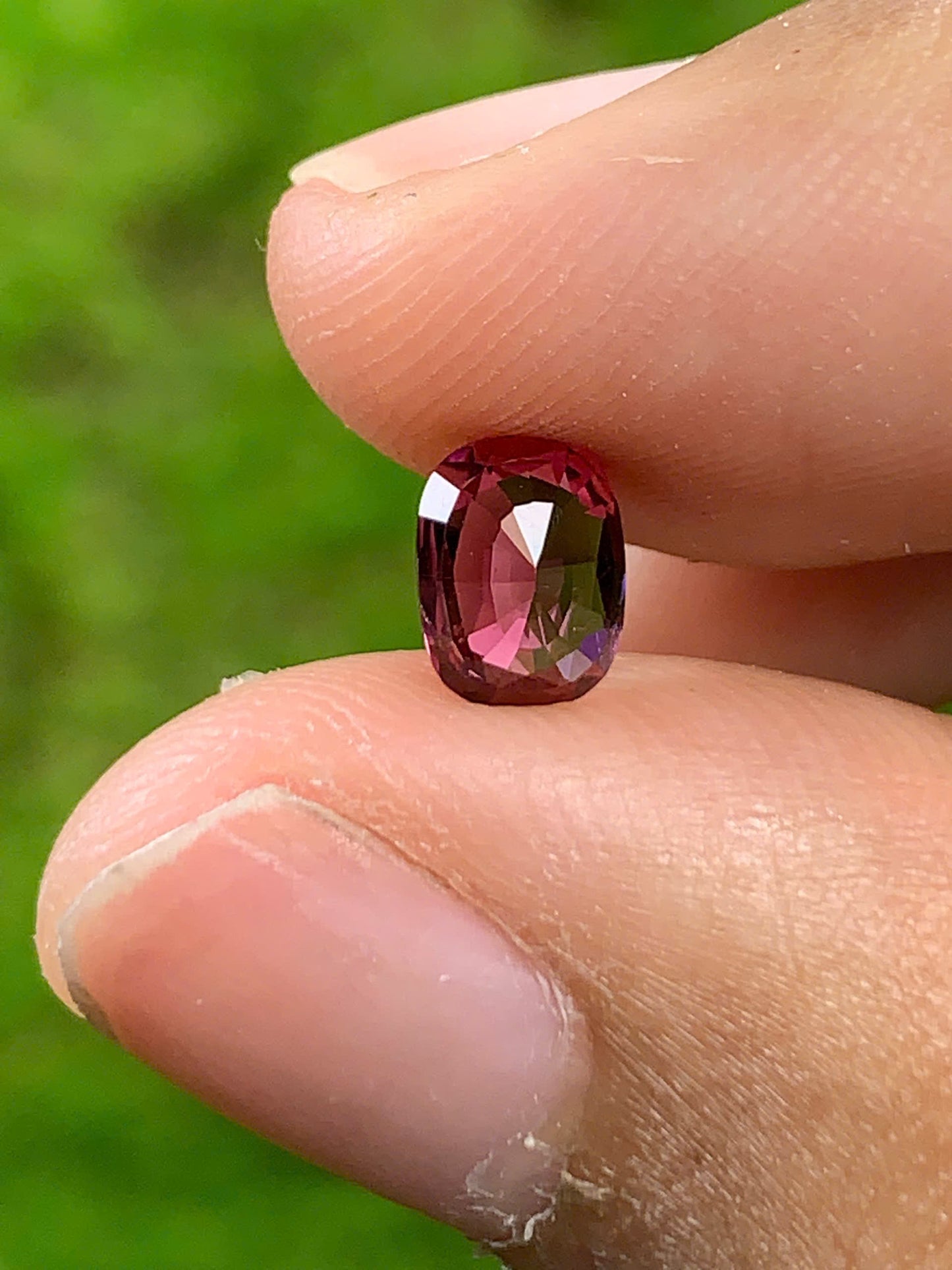 Natural Sapphire LucYen VietNam 05082512
