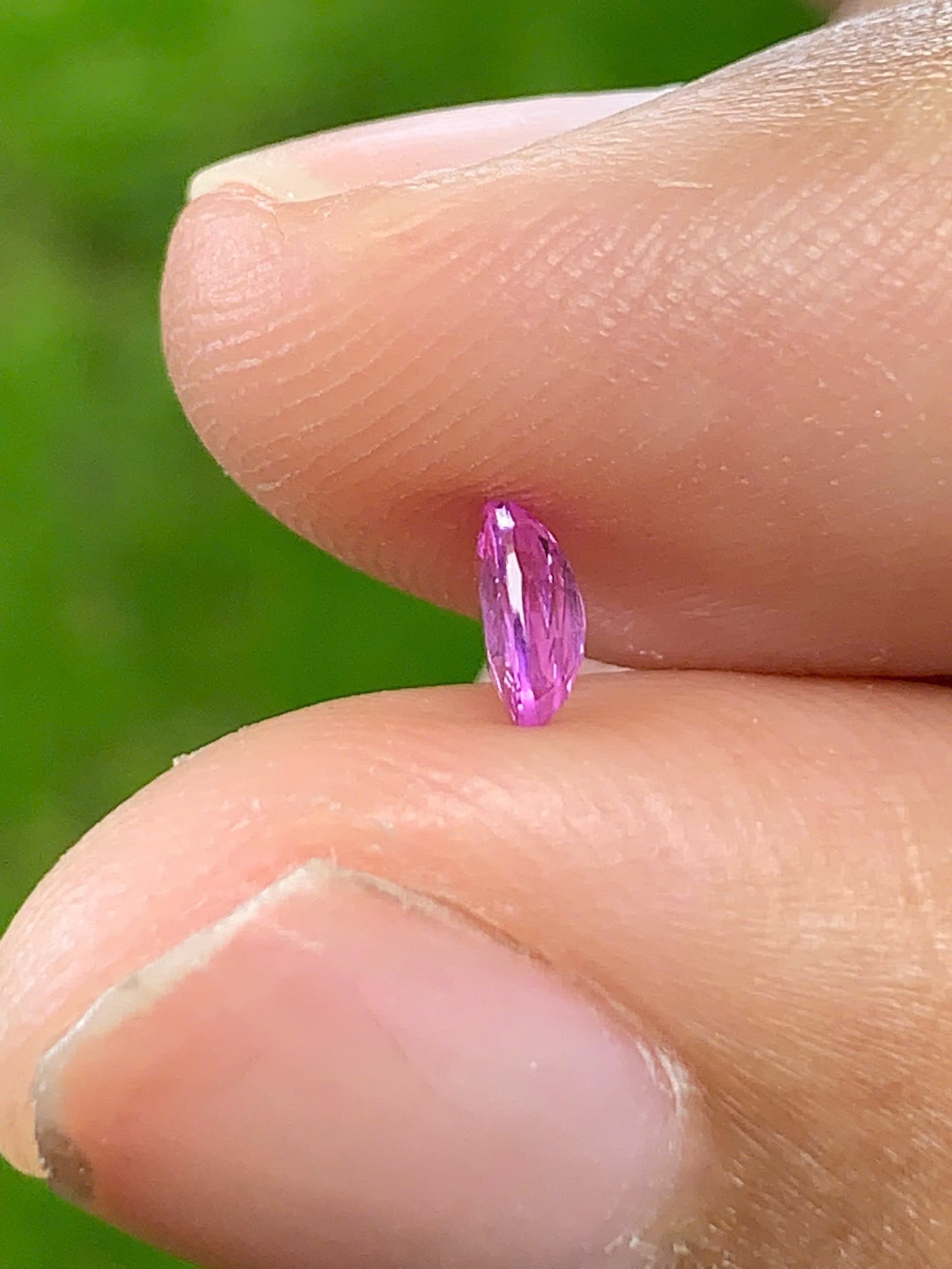 Natural Sapphire LucYen VietNam 05082527