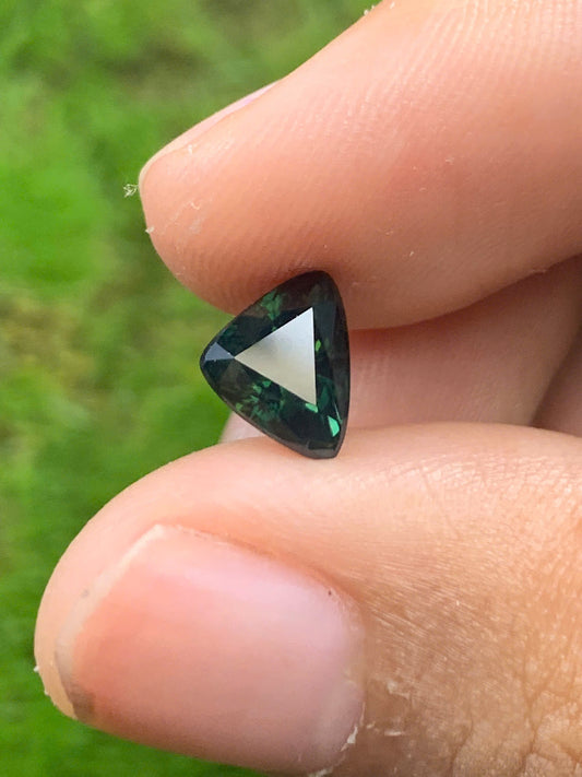 Natural Sapphire VietNam 06082511