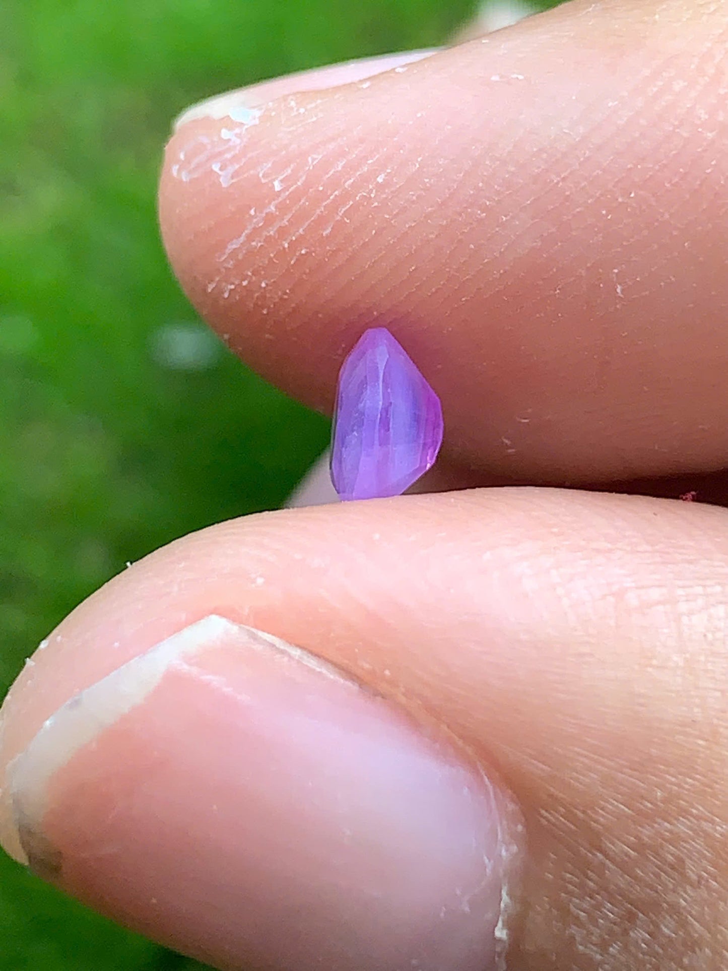 Natural Sapphire VietNam 08082506