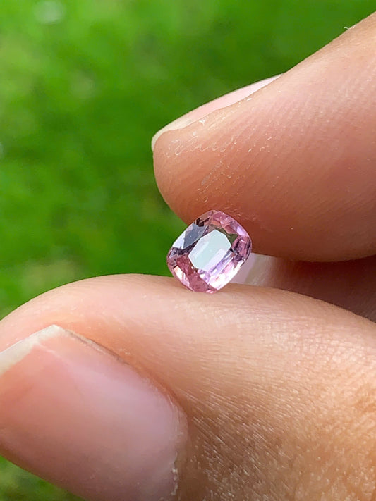 Natura Light Pink spinel LucYen 0.41ct - 08082528