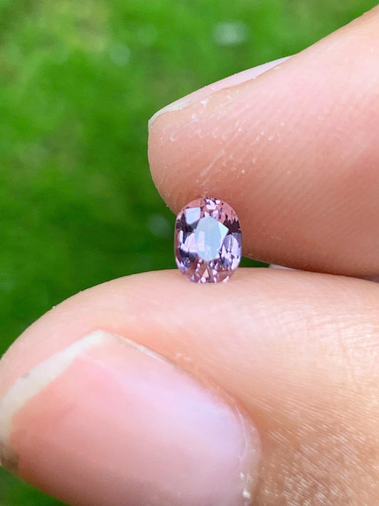 Natural Spinel VietNam 08082531