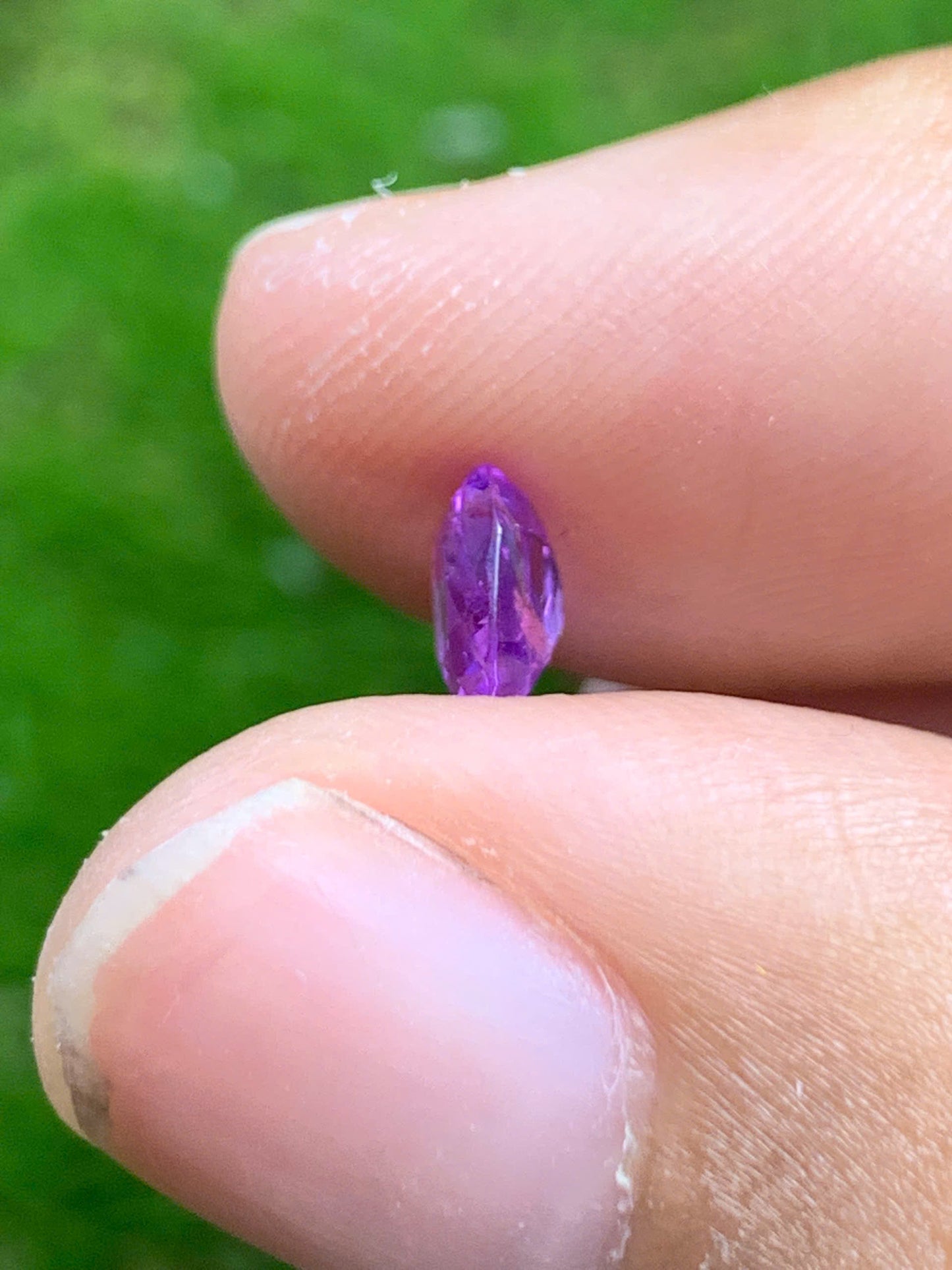 Natural sapphire VietNam 08082535