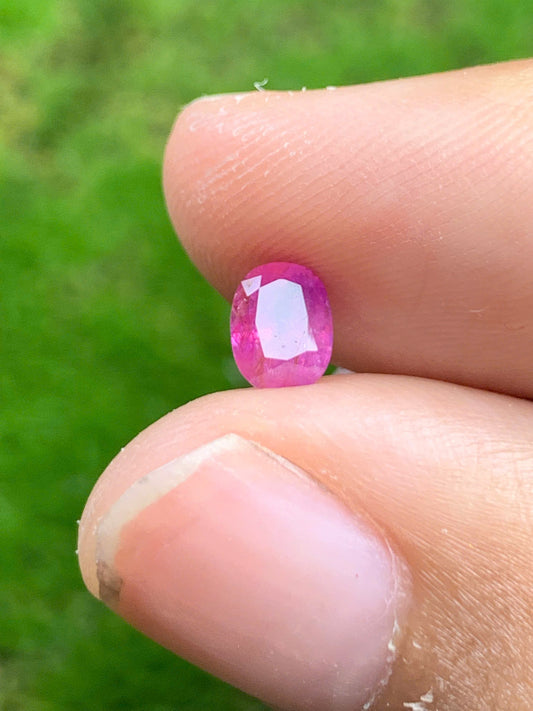 Natural sapphire VietNam 08082536