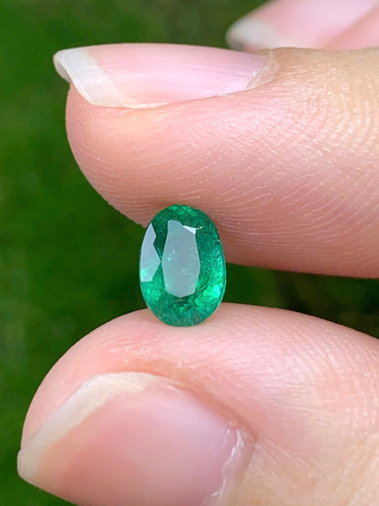 Natural Emerald  09082503